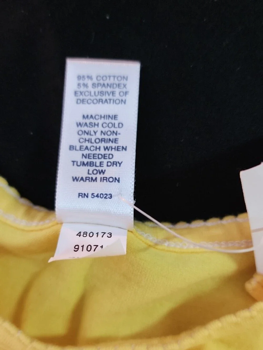 GAP Yellow Bodysuit with Old Navy Cream Floral Skirt - Sz.18-24mo.